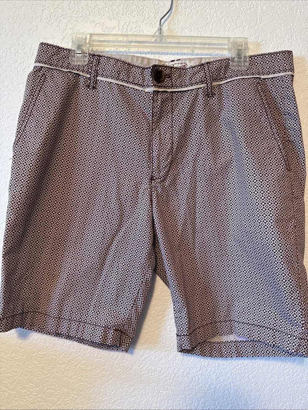 Original Penguin Chino Shorts Plum & White pattern Golf Mens 34 Never worn
